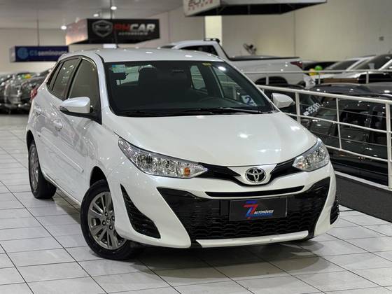 TOYOTA YARIS 1.5 16V FLEX SEDAN XL PLUS CONNECT MULTIDRIVE TOYOTA YARIS 1.5 16V FLEX SEDAN XL PLUS CONNECT MULTIDRIVE